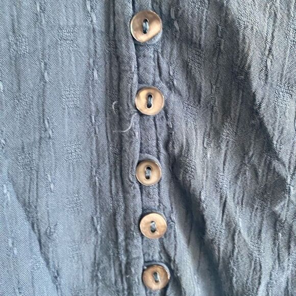 Free People Canyon Rose Button Down Embroidered Tunic. Size Small. - Picture 7 of 9